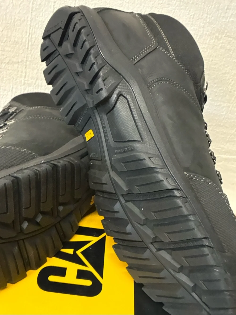 Caterpillar Black Men's Rugged Lace-Up Work Boots Size 12